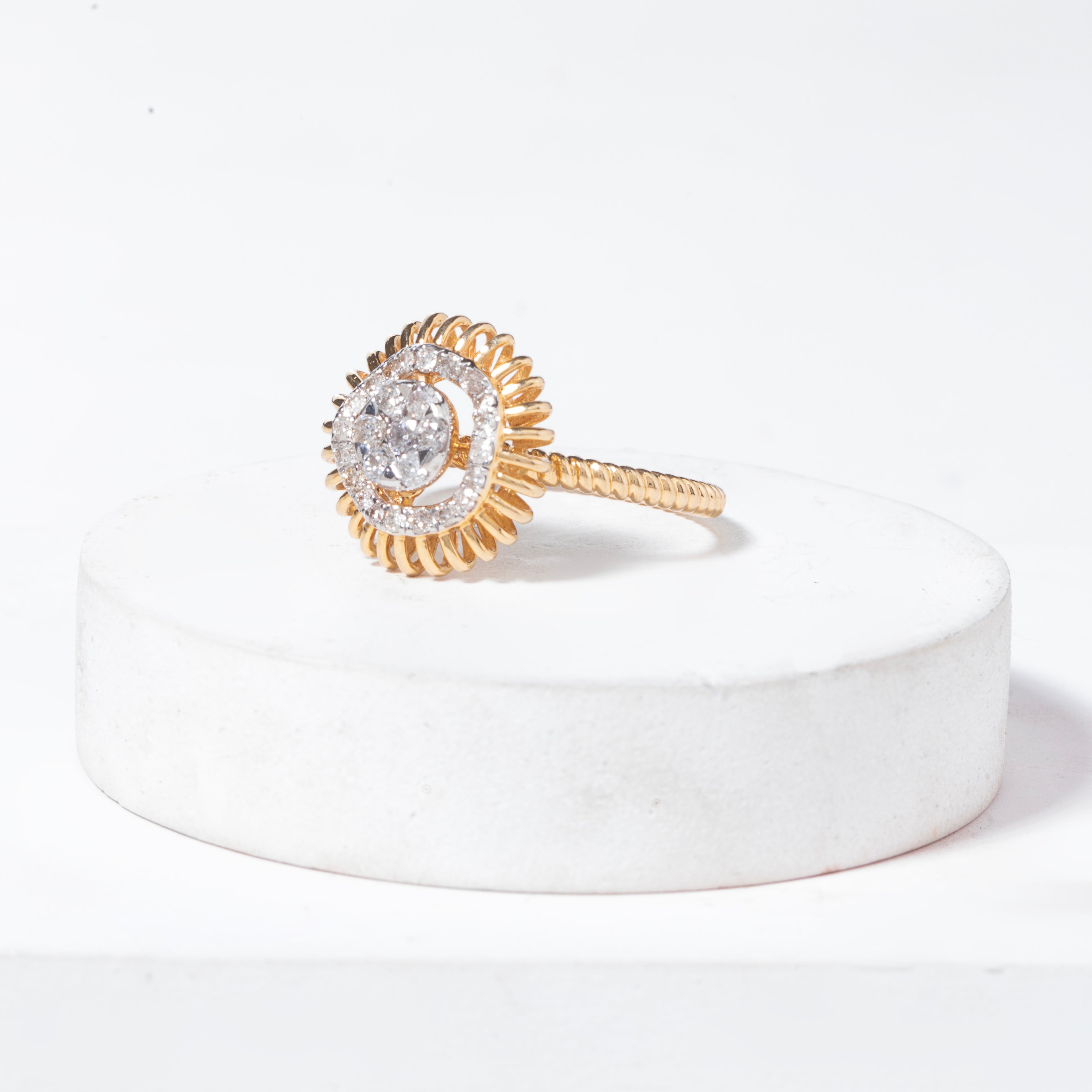 Round Illusion Coil Ring