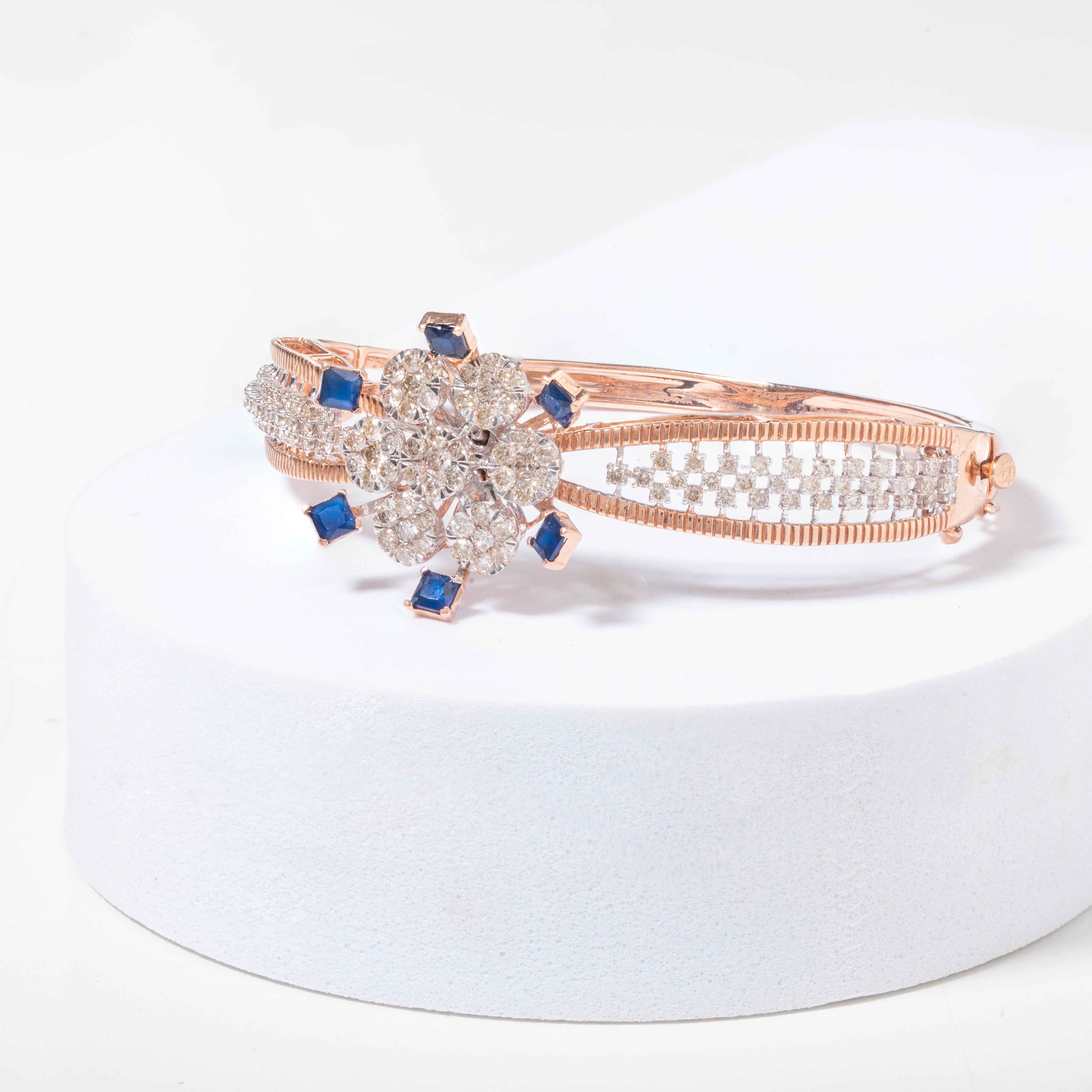 Flower Illusion Diamond Broad Bangle