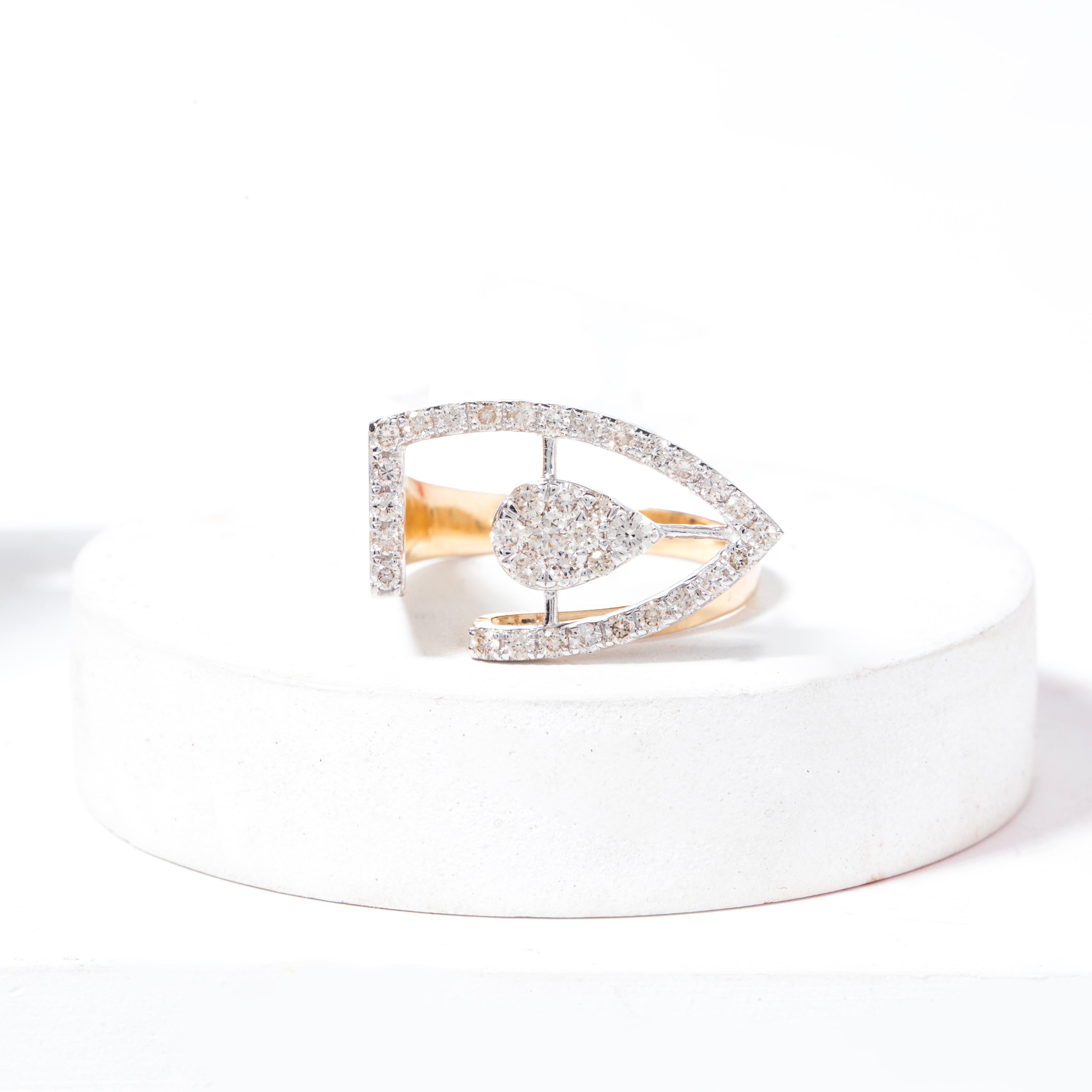 Marquise Illusion EW Diamond Ring